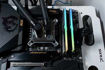 Natural RGB lighting effect